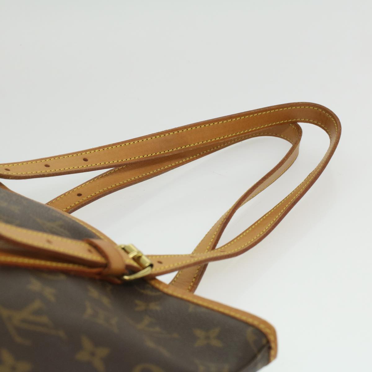 LOUIS VUITTON Monogram Bucket GM Shoulder Bag M42236 LV tb502