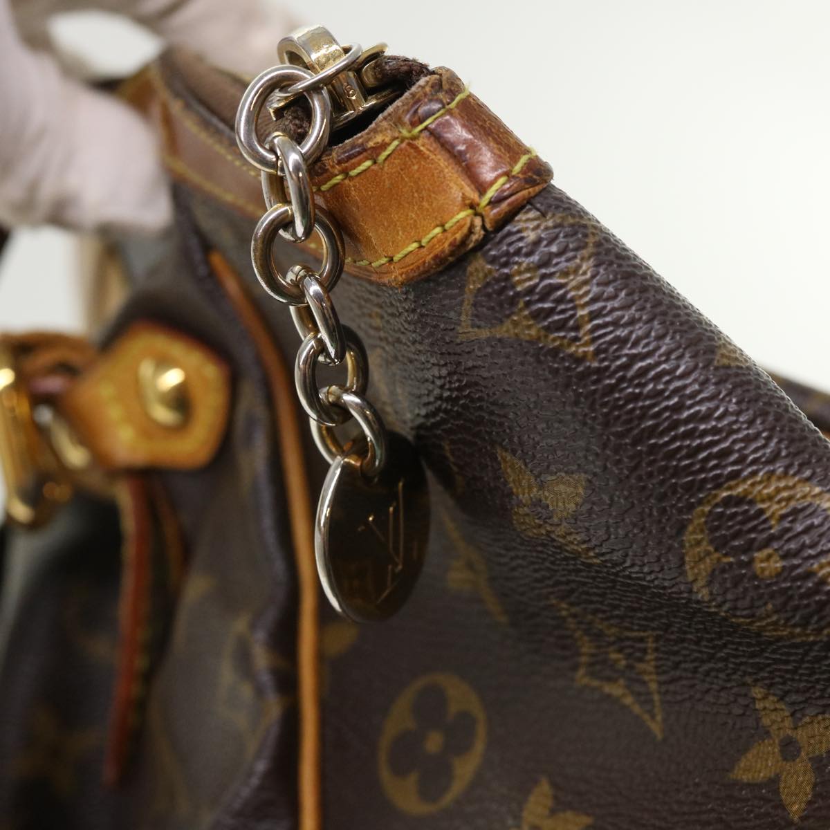 LOUIS VUITTON Monogram Tivoli GM Shoulder Bag M40144 LV tb712