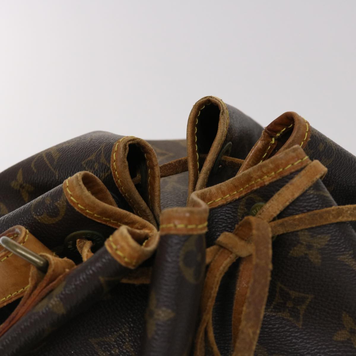 LOUIS VUITTON Monogram Noe Shoulder Bag M42224 LV tb721