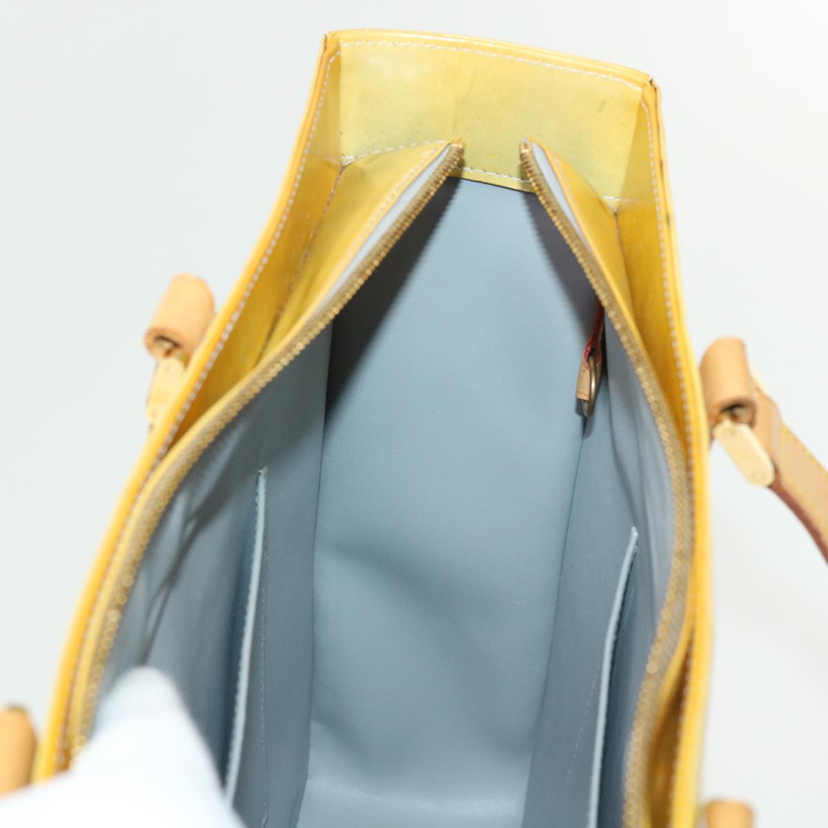 LOUIS VUITTON Monogram Vernis Columbus Tote Bag Gris M91028 LV tb730