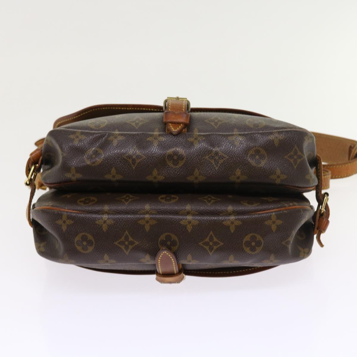 LOUIS VUITTON Monogram Saumur 30 Shoulder Bag M42256 LV tb875