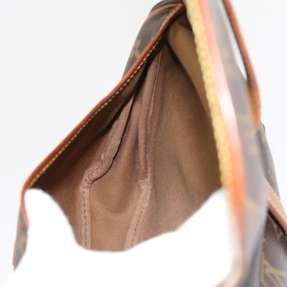 LOUIS VUITTON Monogram Saumur 30 Shoulder Bag M42256 LV tb875
