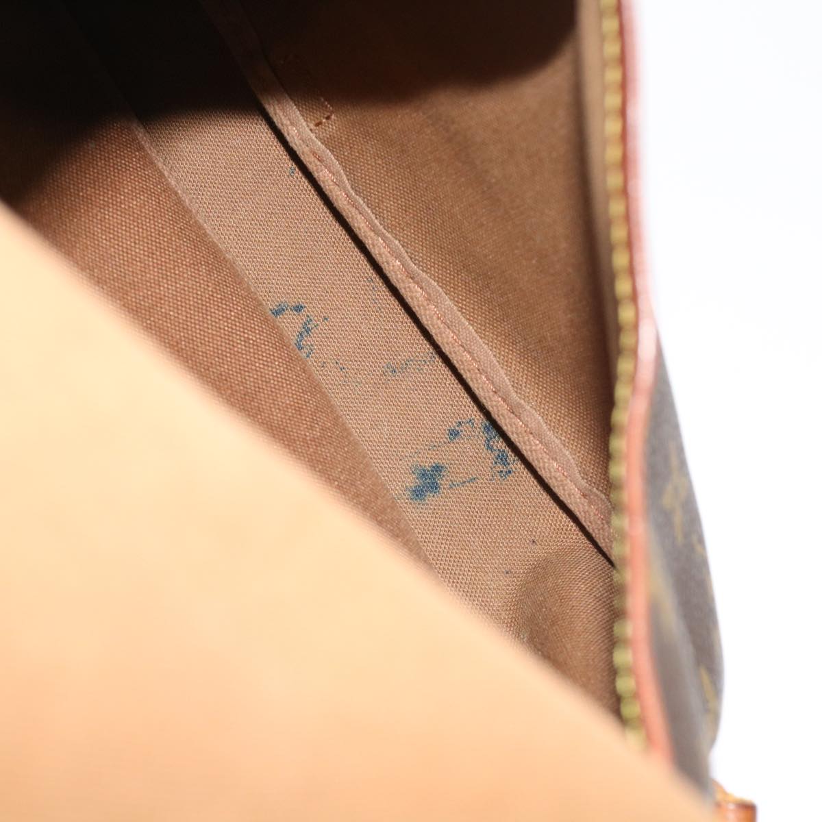 LOUIS VUITTON Monogram Saumur 30 Shoulder Bag M42256 LV tb875