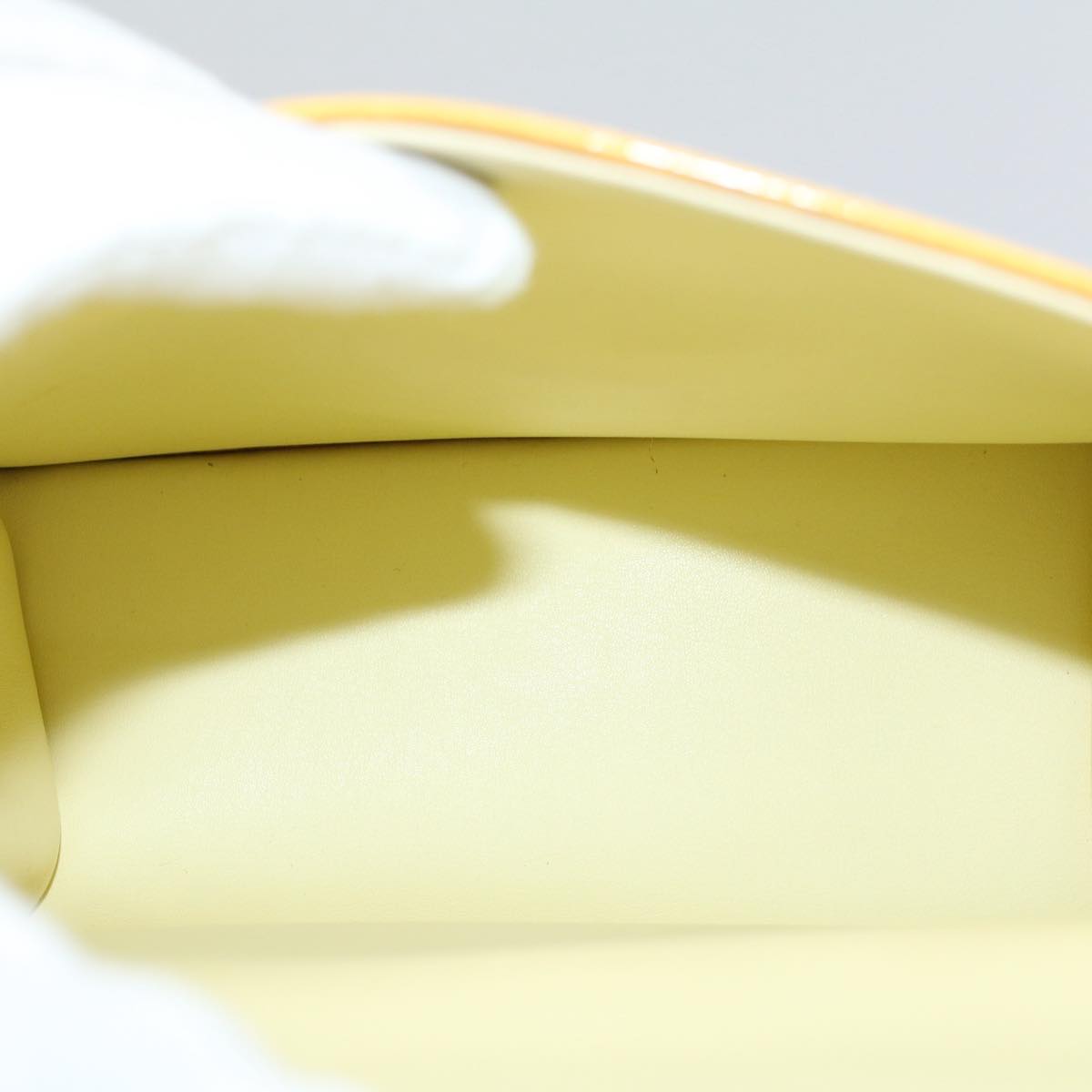 LOUIS VUITTON Monogram Vernis Spring Street Hand Bag Yellow M91068 LV tb889
