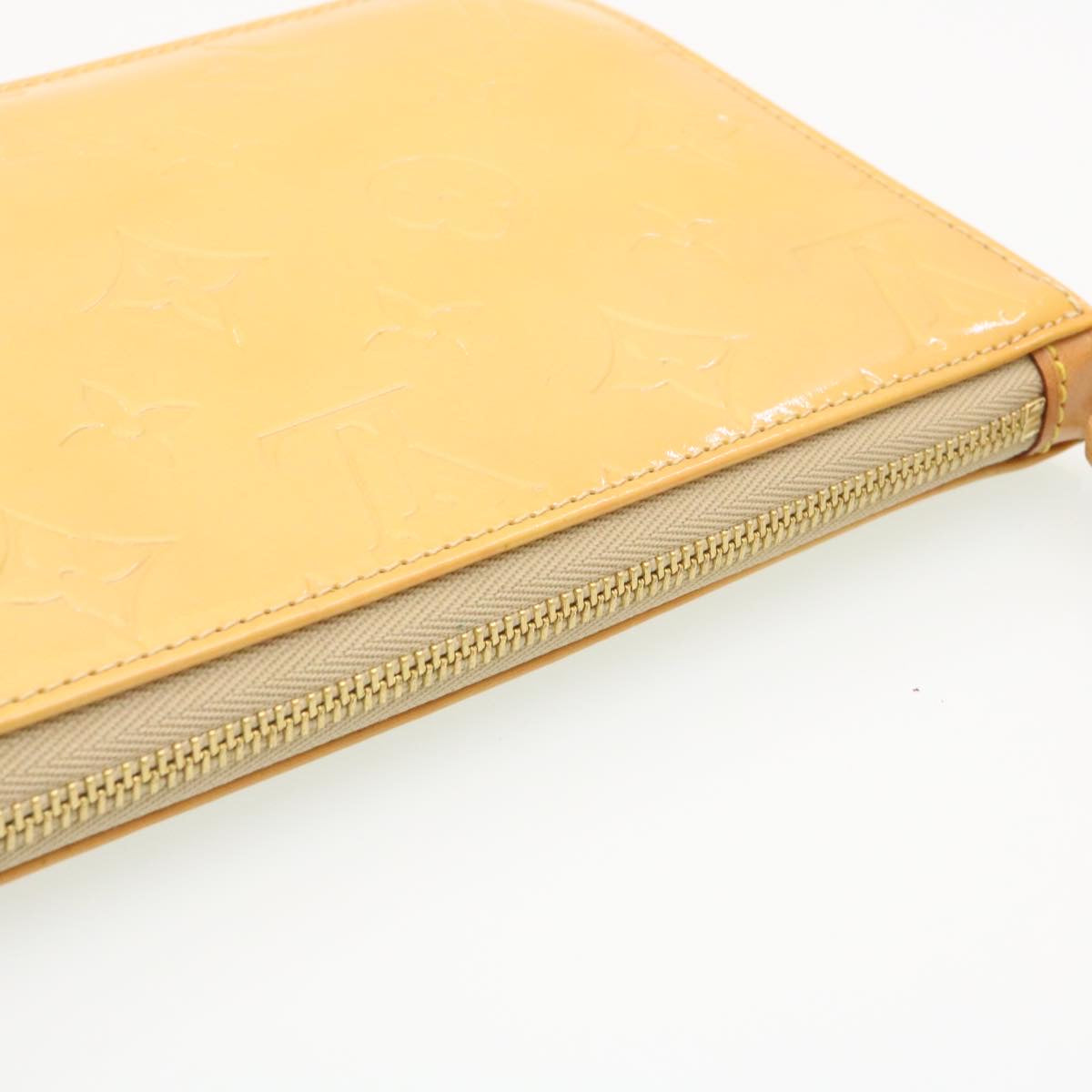 LOUIS VUITTON Monogram Vernis Lexington Pouch Beige Ｍ91010 LV th2401