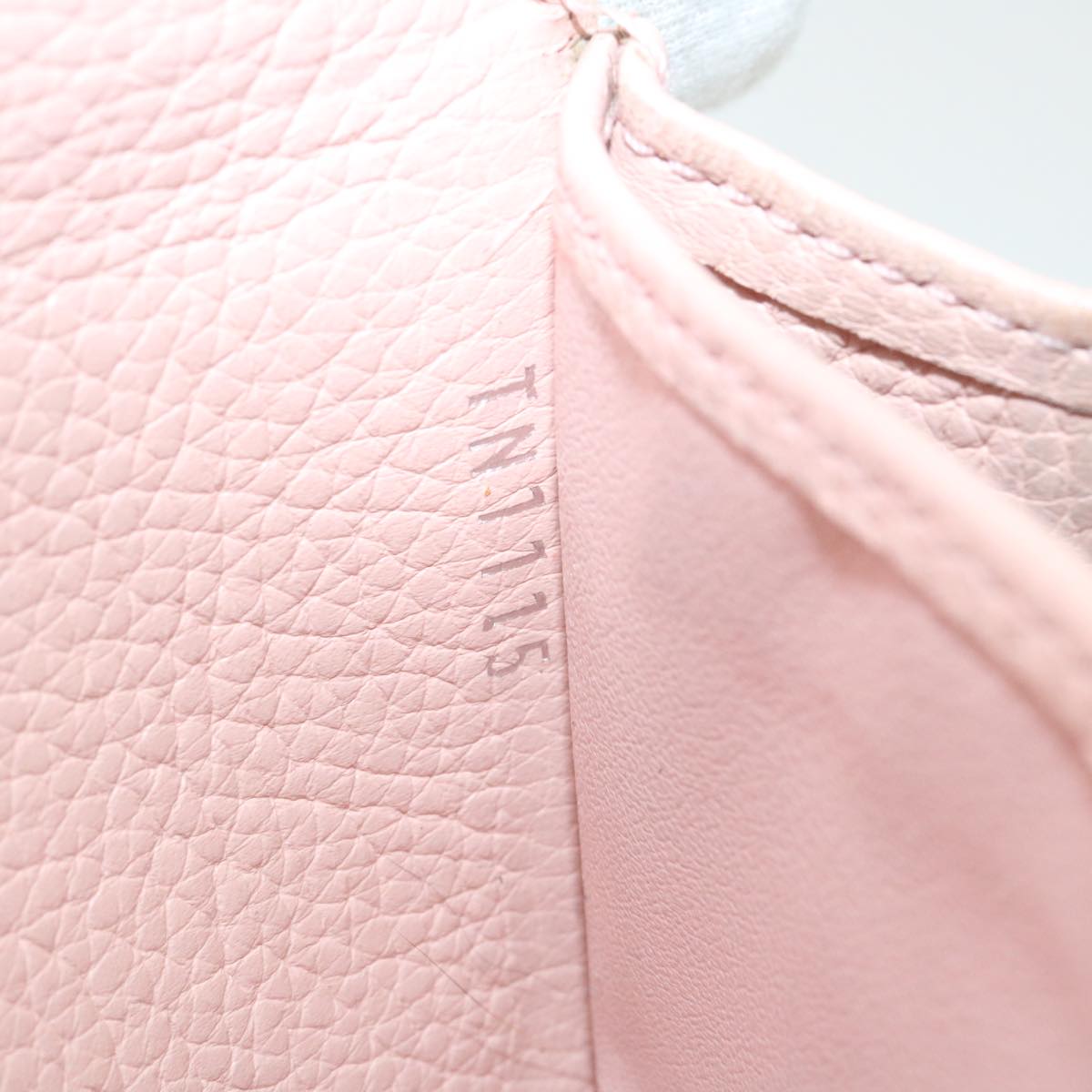 LOUIS VUITTON Mahina Portefeuille Iris Long Wallet Pink M60145 LV th2483