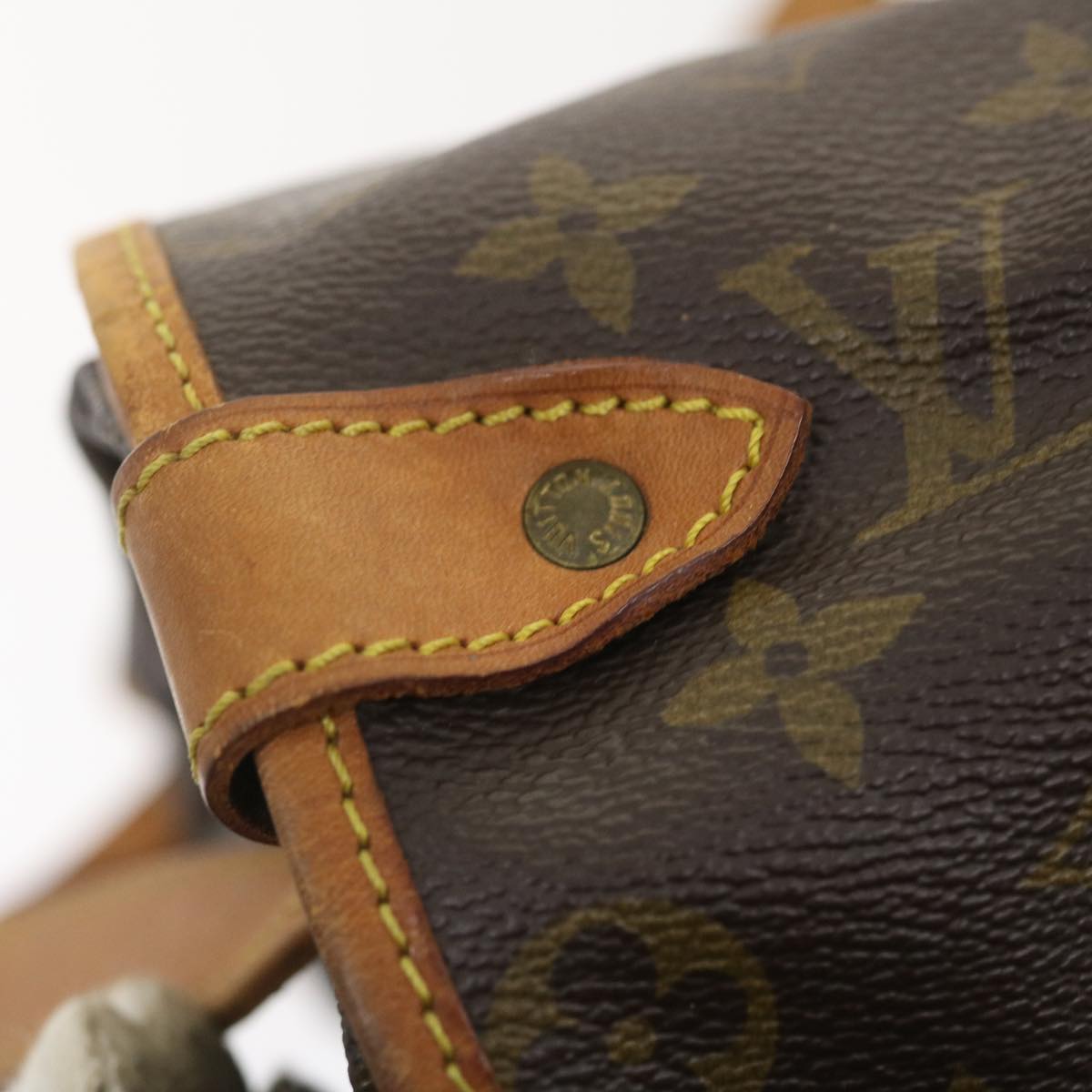 LOUIS VUITTON Monogram Saumur 35 Shoulder Bag M42254 LV th2557