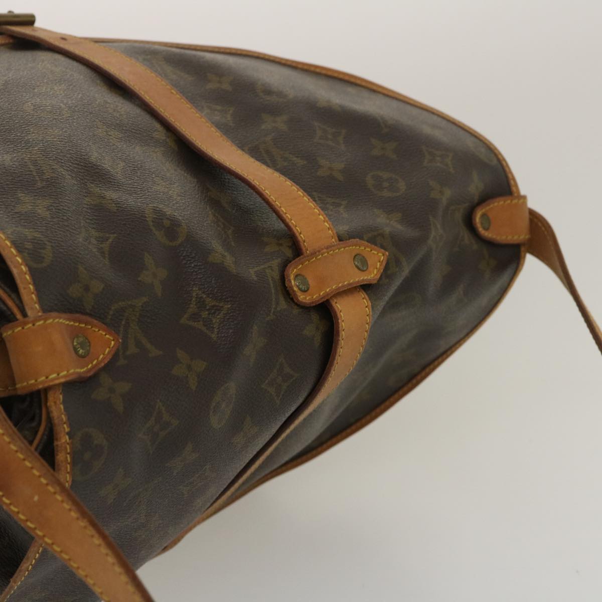 LOUIS VUITTON Monogram Saumur 35 Shoulder Bag M42254 LV th2557