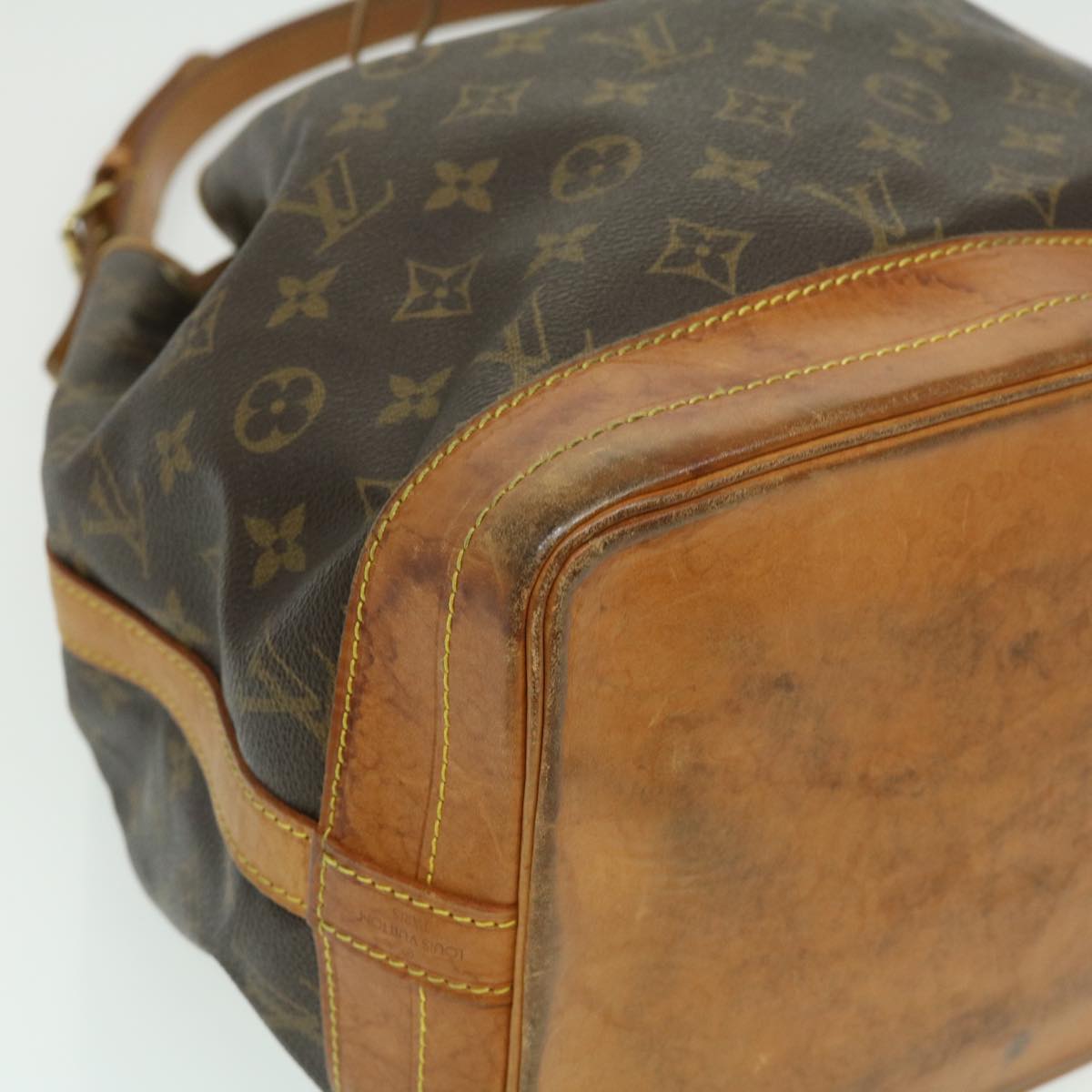 LOUIS VUITTON Monogram Noe Shoulder Bag M42224 LV th2784