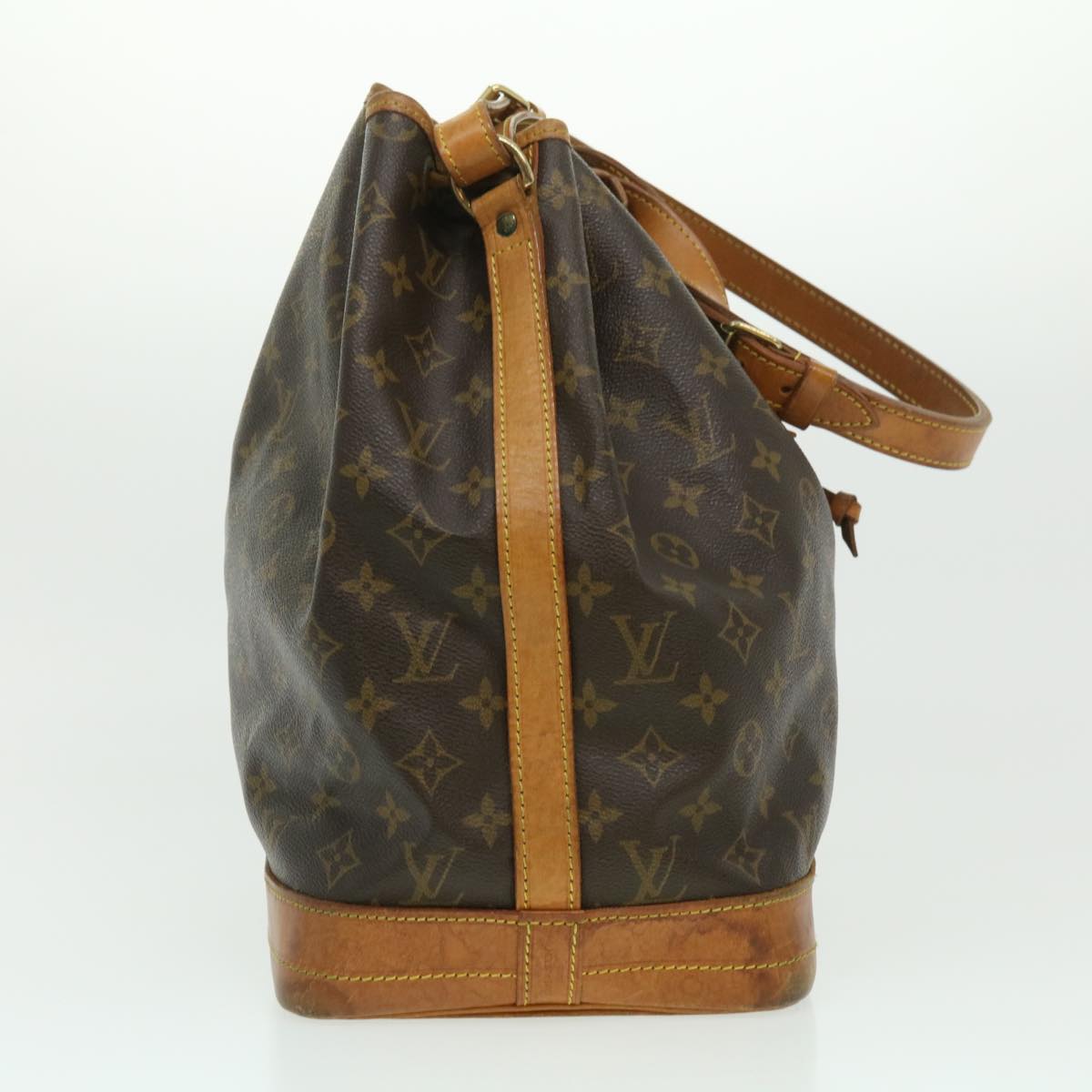 LOUIS VUITTON Monogram Noe Shoulder Bag M42224 LV th2784