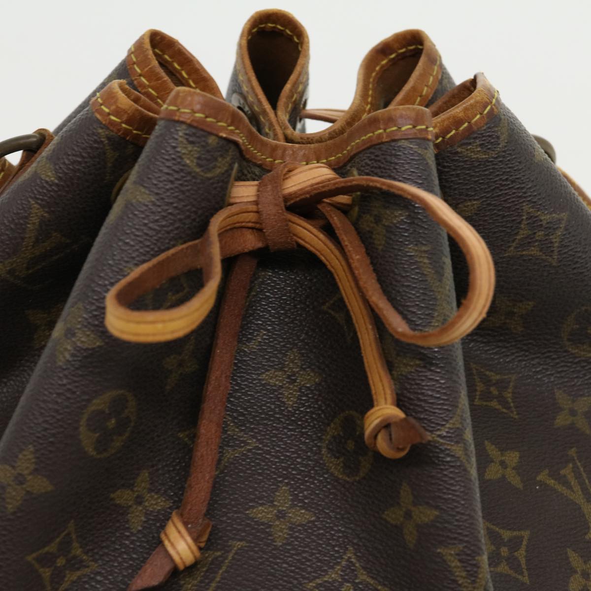 LOUIS VUITTON Monogram Noe Shoulder Bag M42224 LV th2848