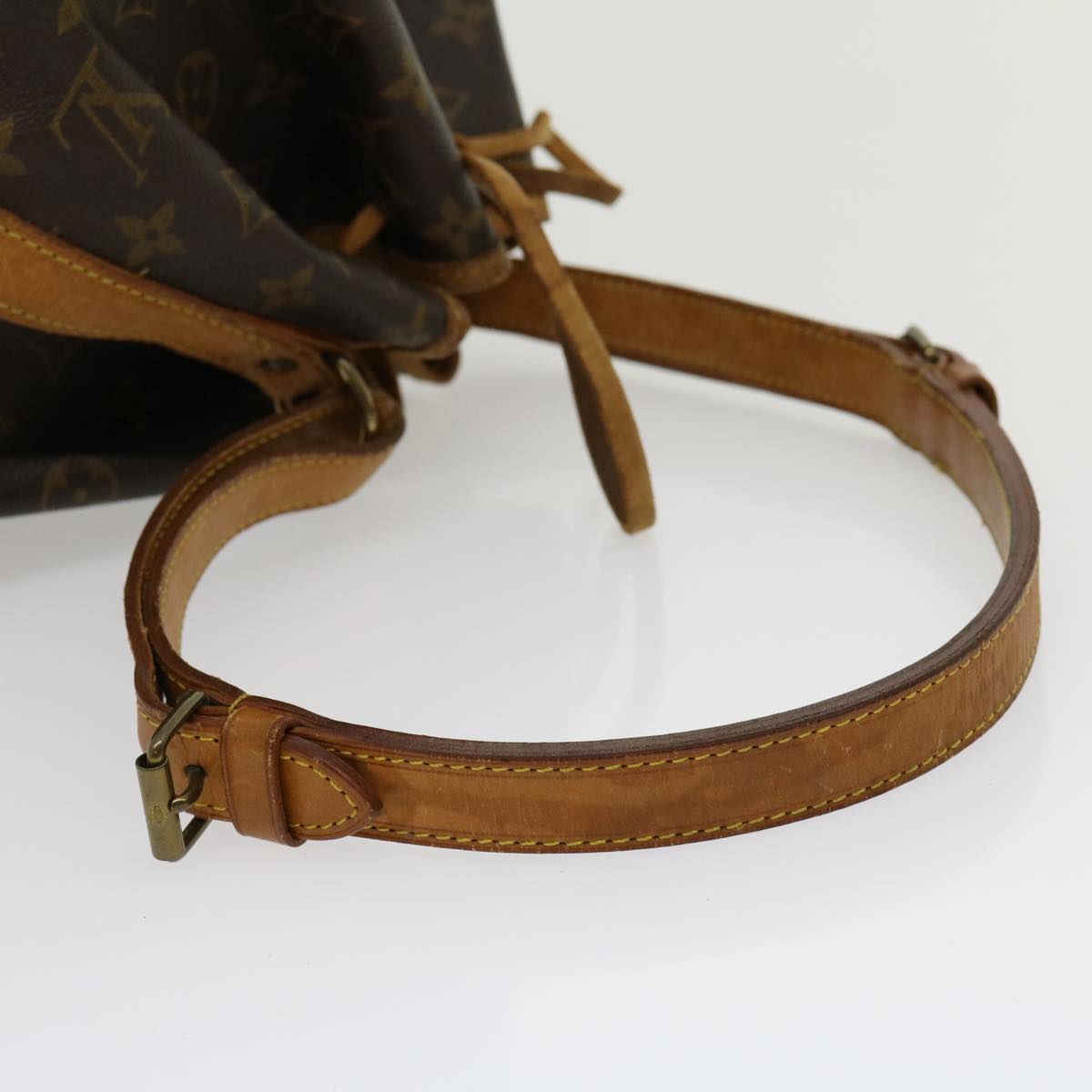 LOUIS VUITTON Monogram Petit Noe Shoulder Bag M42226 LV th2849