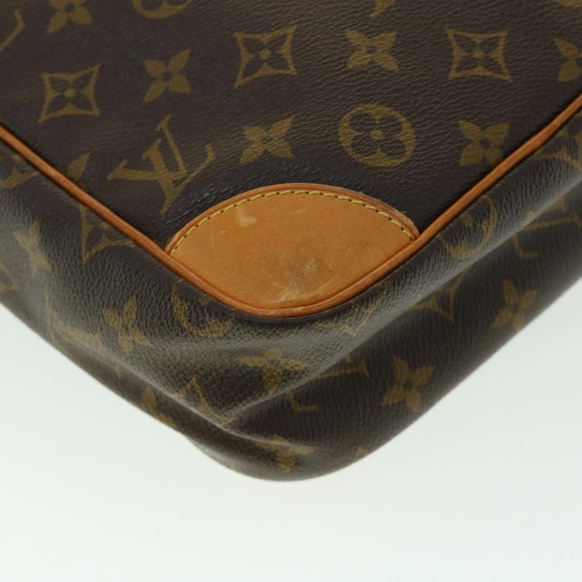 LOUIS VUITTON Monogram Danube MM Shoulder Bag M45264 LV th2902