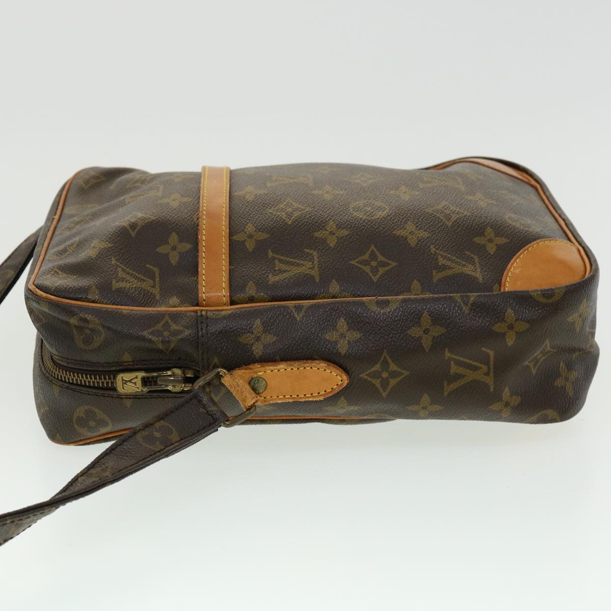 LOUIS VUITTON Monogram Danube MM Shoulder Bag M45264 LV th2902