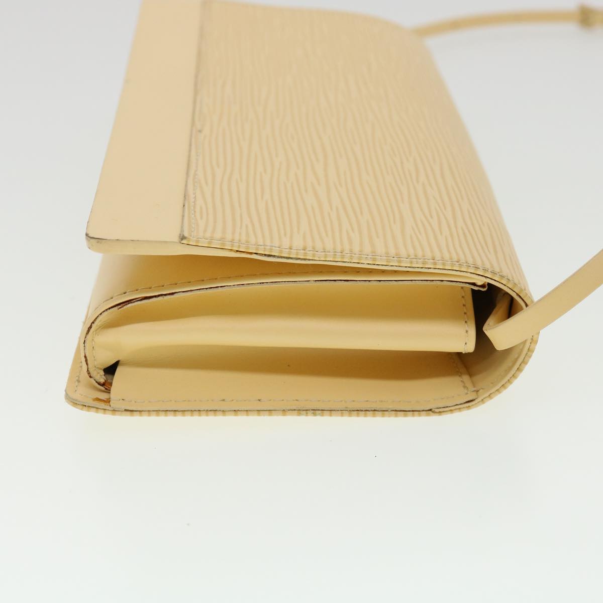 LOUIS VUITTON Epi Leather Honfleur Shoulder Bag Vanilla M5273A LV th2907