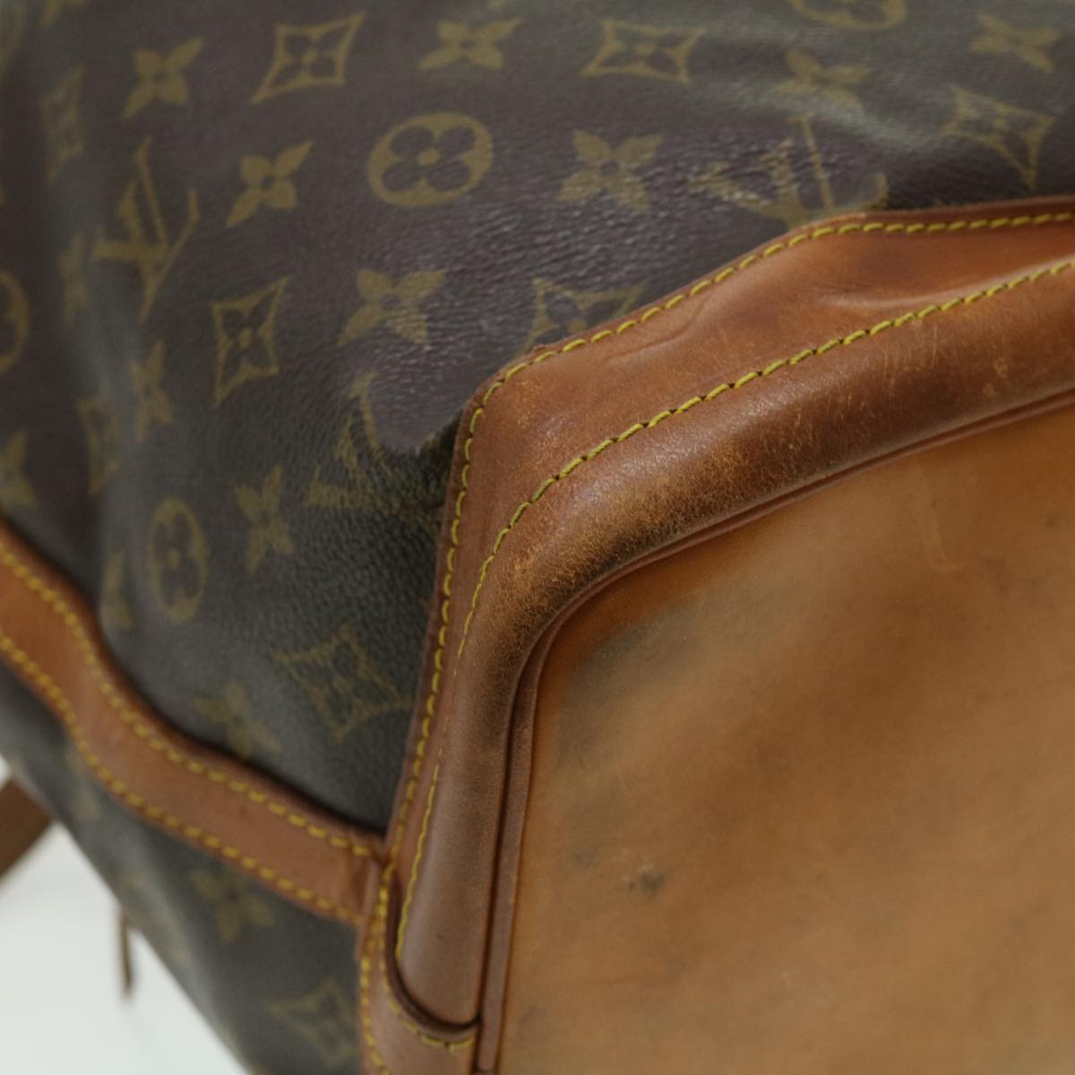 LOUIS VUITTON Monogram Noe Shoulder Bag M42224 LV th2976