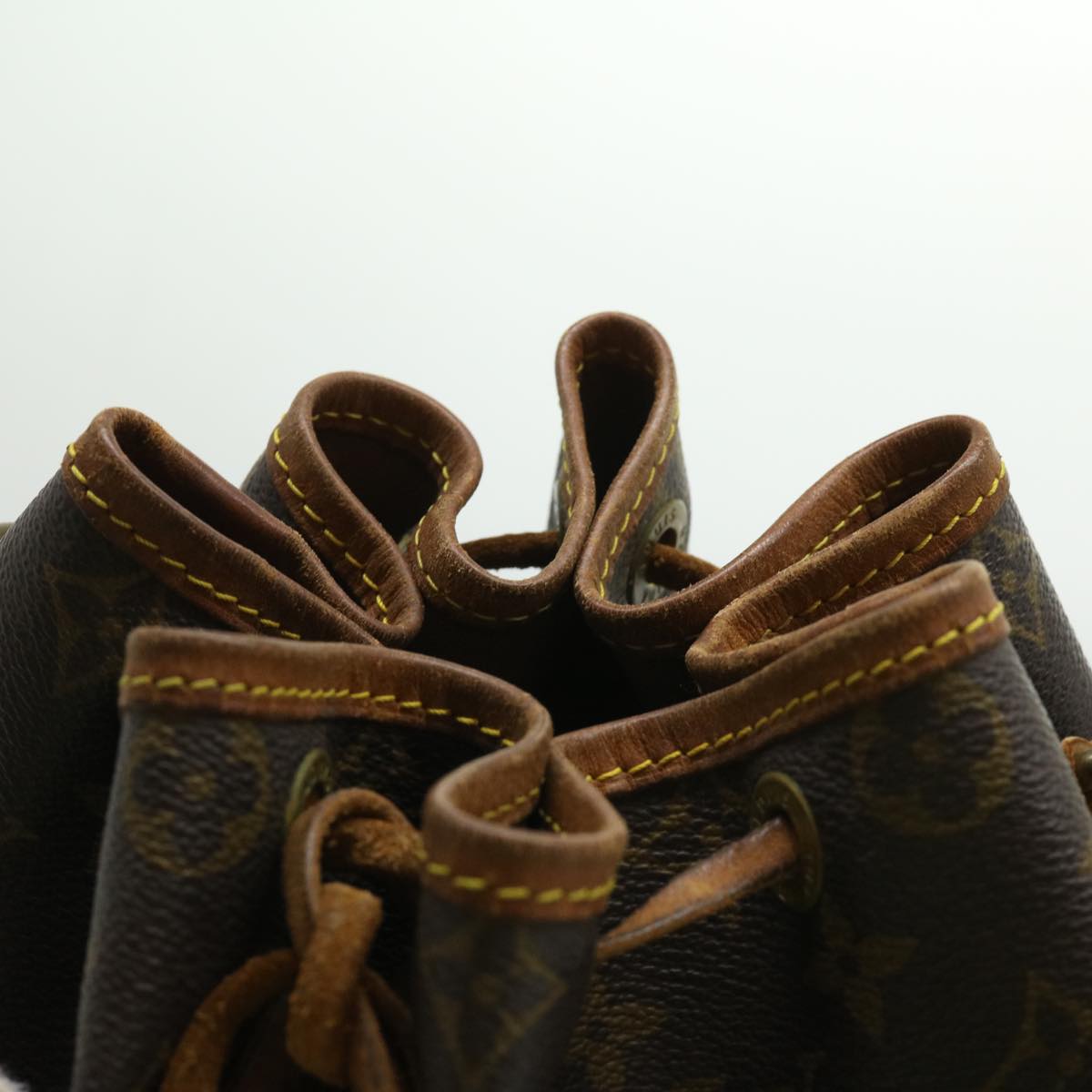 LOUIS VUITTON Monogram Noe Shoulder Bag M42224 LV th2976