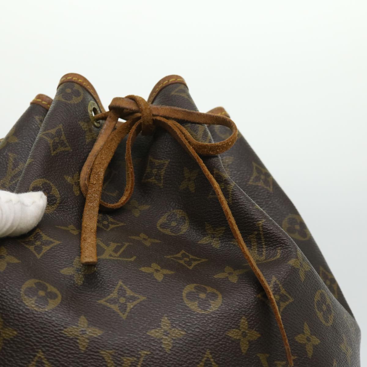 LOUIS VUITTON Monogram Noe Shoulder Bag M42224 LV th2976