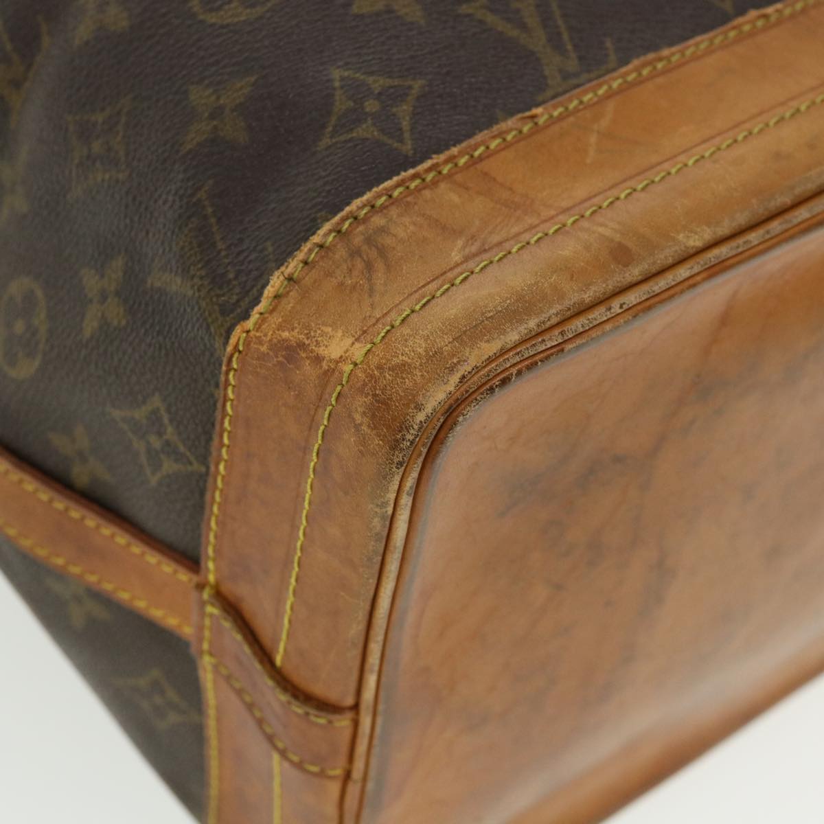 LOUIS VUITTON Monogram Noe Shoulder Bag M42224 LV th3085