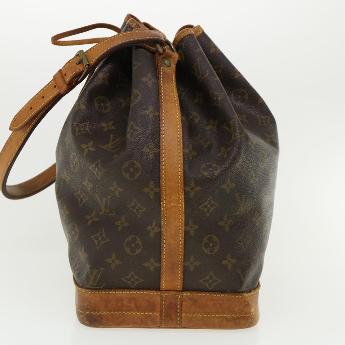 LOUIS VUITTON Monogram Noe Shoulder Bag M42224 LV th3085