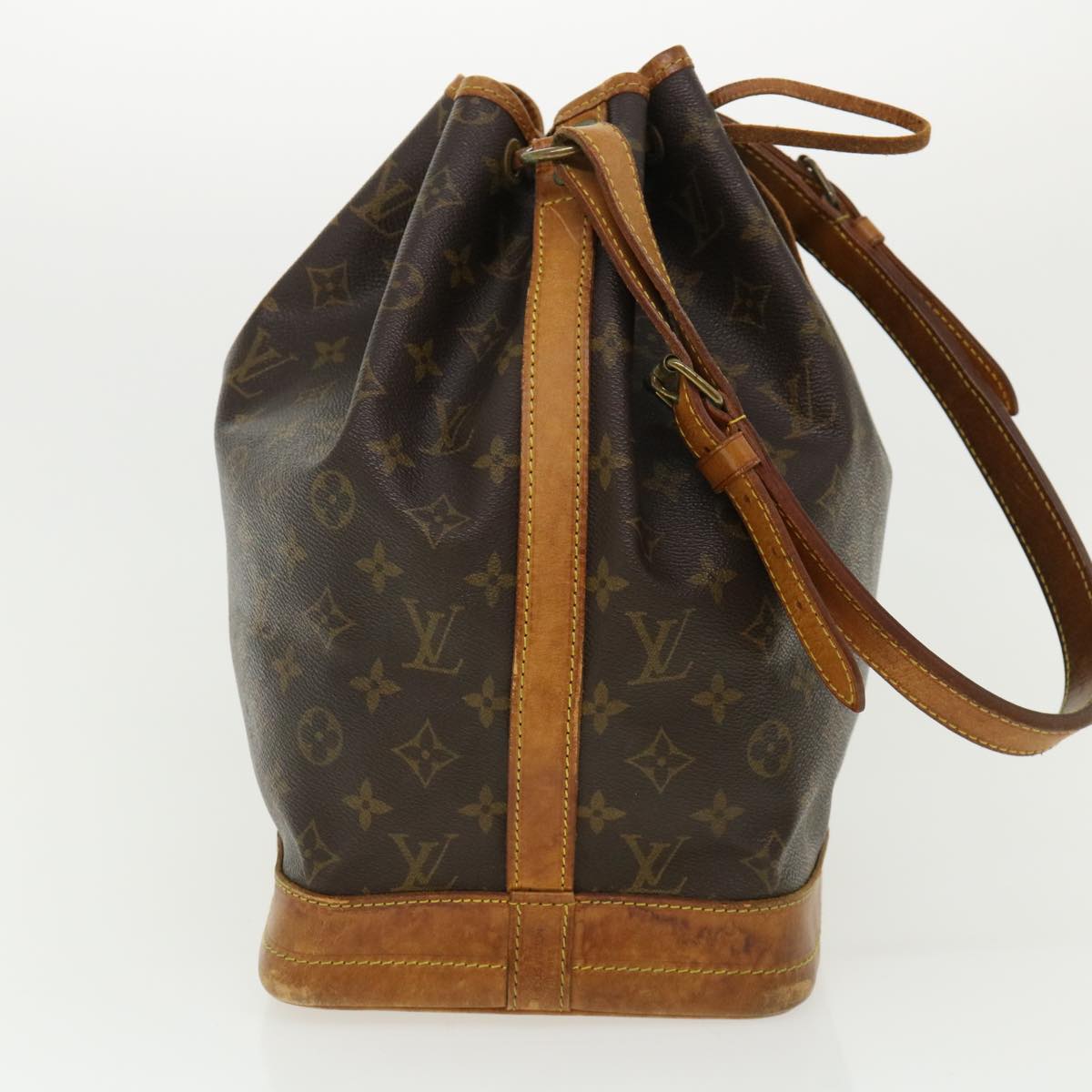 LOUIS VUITTON Monogram Noe Shoulder Bag M42224 LV th3085