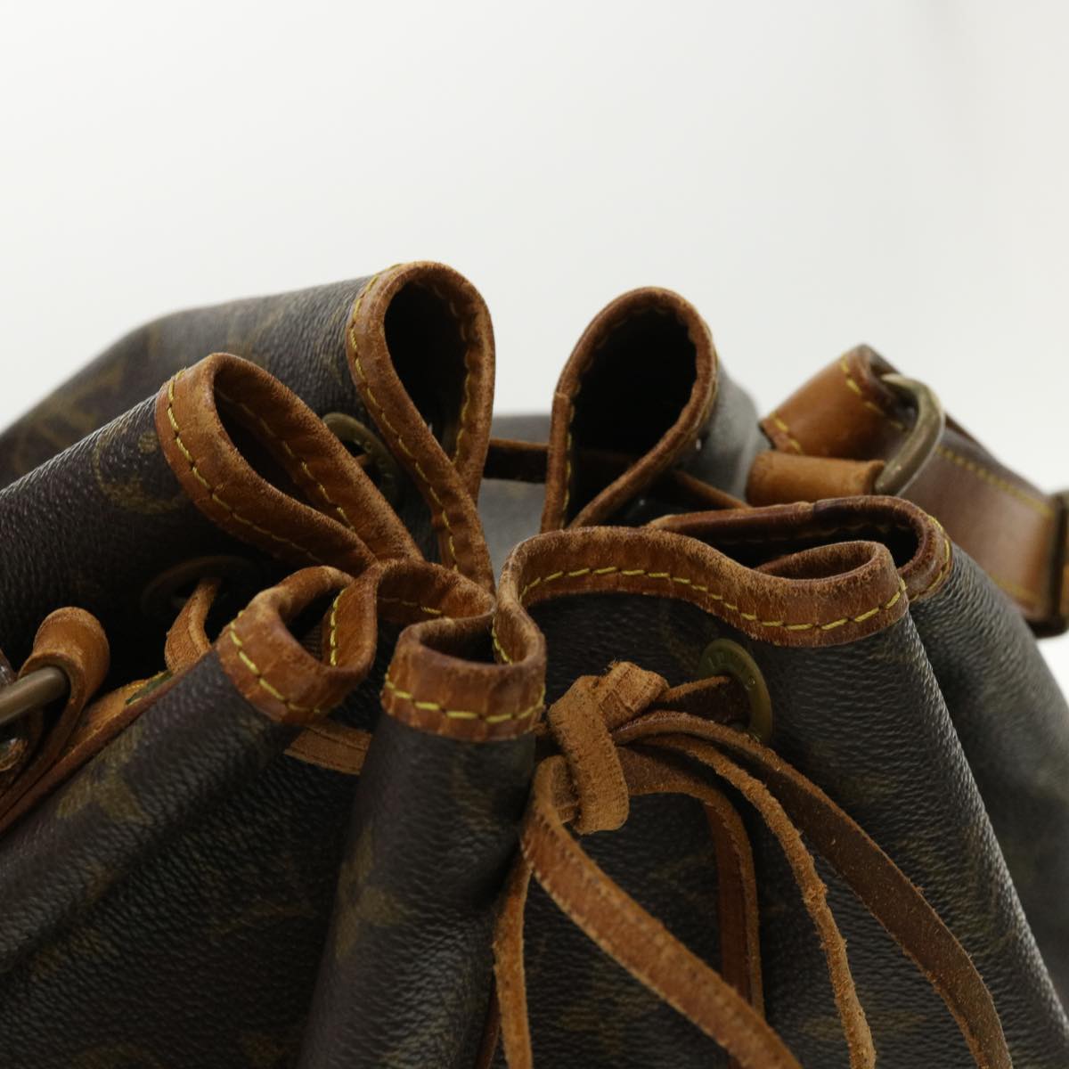 LOUIS VUITTON Monogram Noe Shoulder Bag M42224 LV th3085