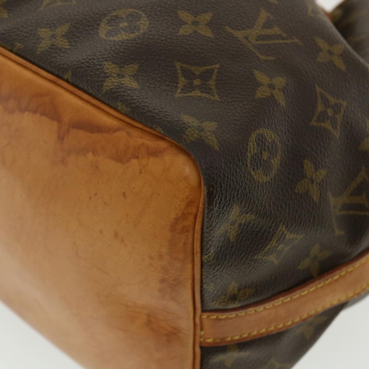 LOUIS VUITTON Monogram Petit Noe Shoulder Bag M42226 LV th3296