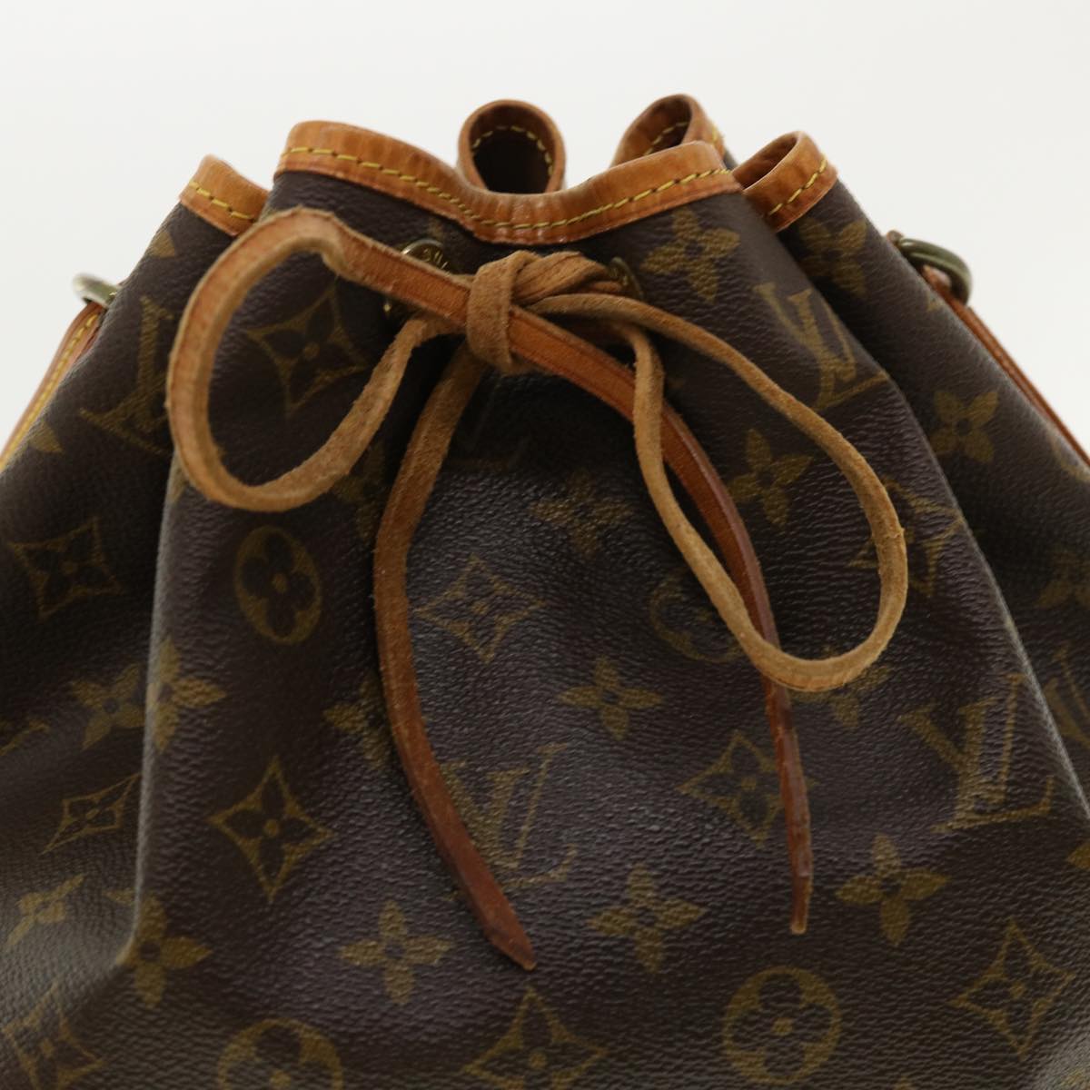 LOUIS VUITTON Monogram Petit Noe Shoulder Bag M42226 LV th3296