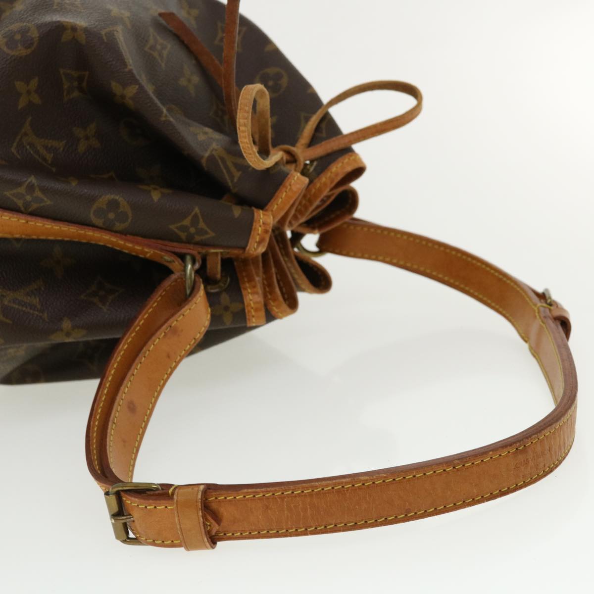 LOUIS VUITTON Monogram Petit Noe Shoulder Bag M42226 LV th3296