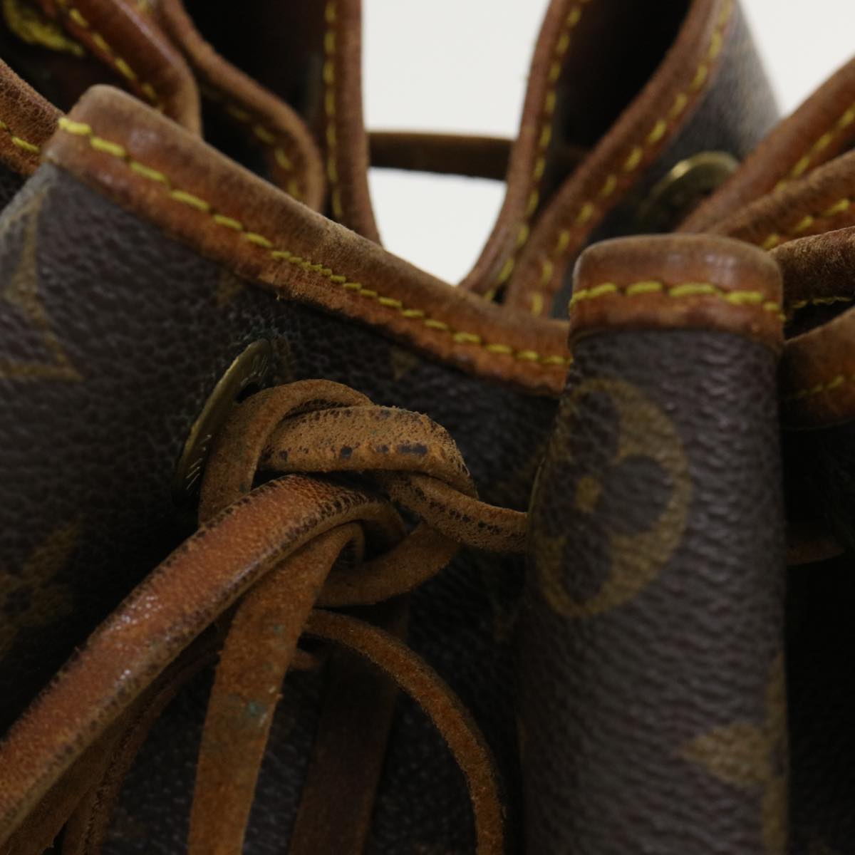 LOUIS VUITTON Monogram Noe Shoulder Bag M42224 LV th3322