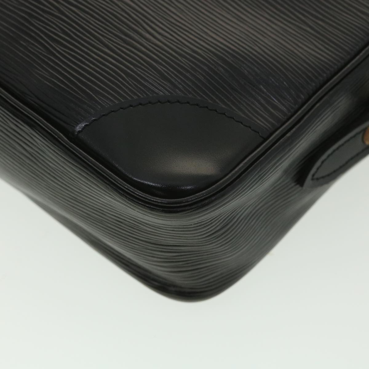 LOUIS VUITTON Epi Trocadero 27 Shoulder Bag Black M52312 LV th3395