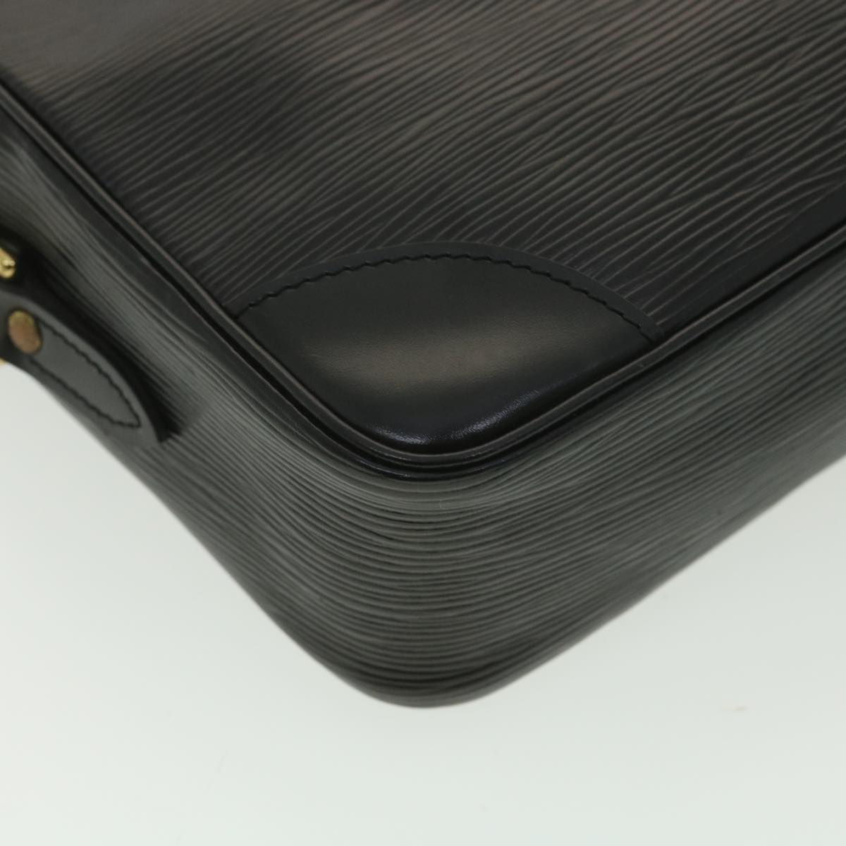 LOUIS VUITTON Epi Trocadero 27 Shoulder Bag Black M52312 LV th3395