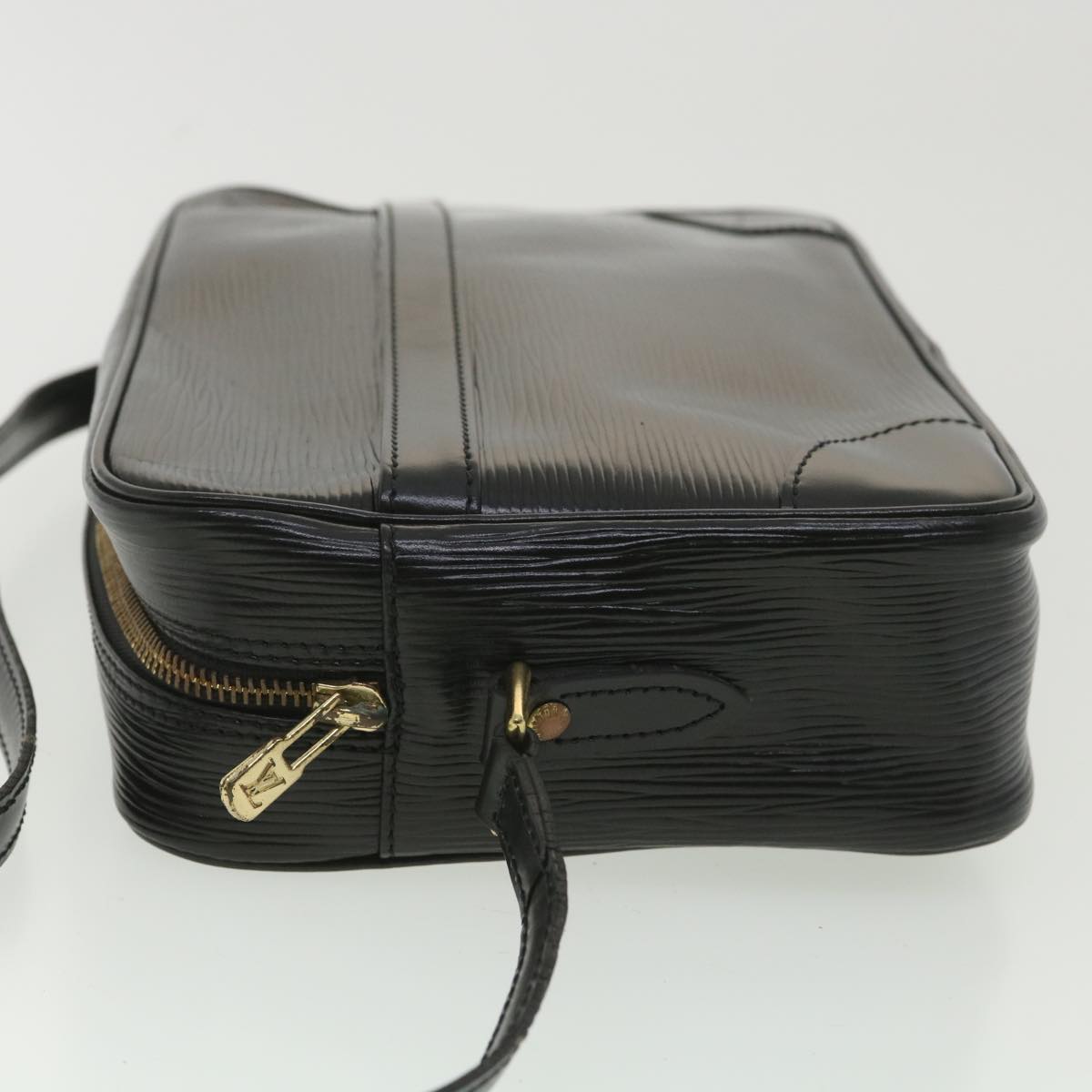 LOUIS VUITTON Epi Trocadero 27 Shoulder Bag Black M52312 LV th3395