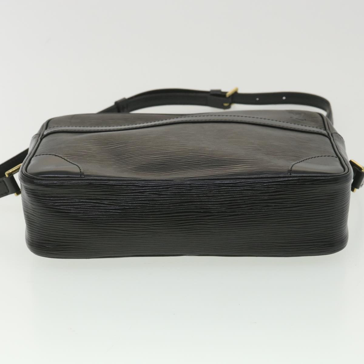 LOUIS VUITTON Epi Trocadero 27 Shoulder Bag Black M52312 LV th3395