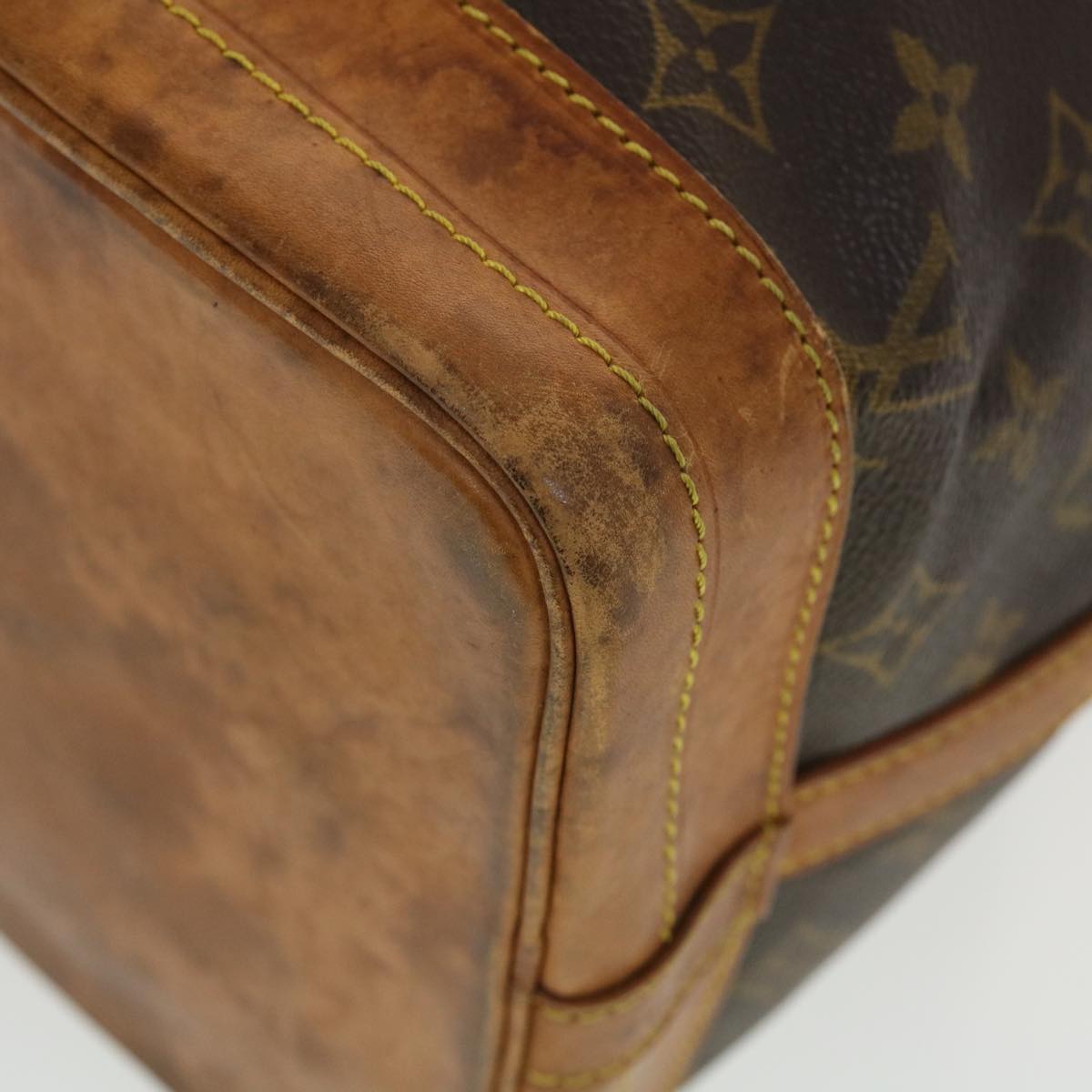 LOUIS VUITTON Monogram Noe Shoulder Bag M42224 LV th3702