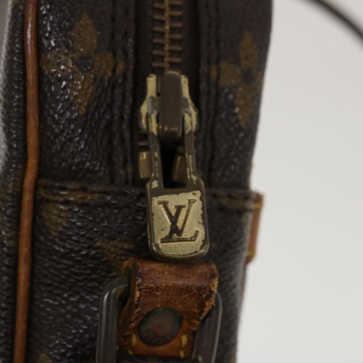 LOUIS VUITTON Monogram Danube Shoulder Bag M45266 LV th3724