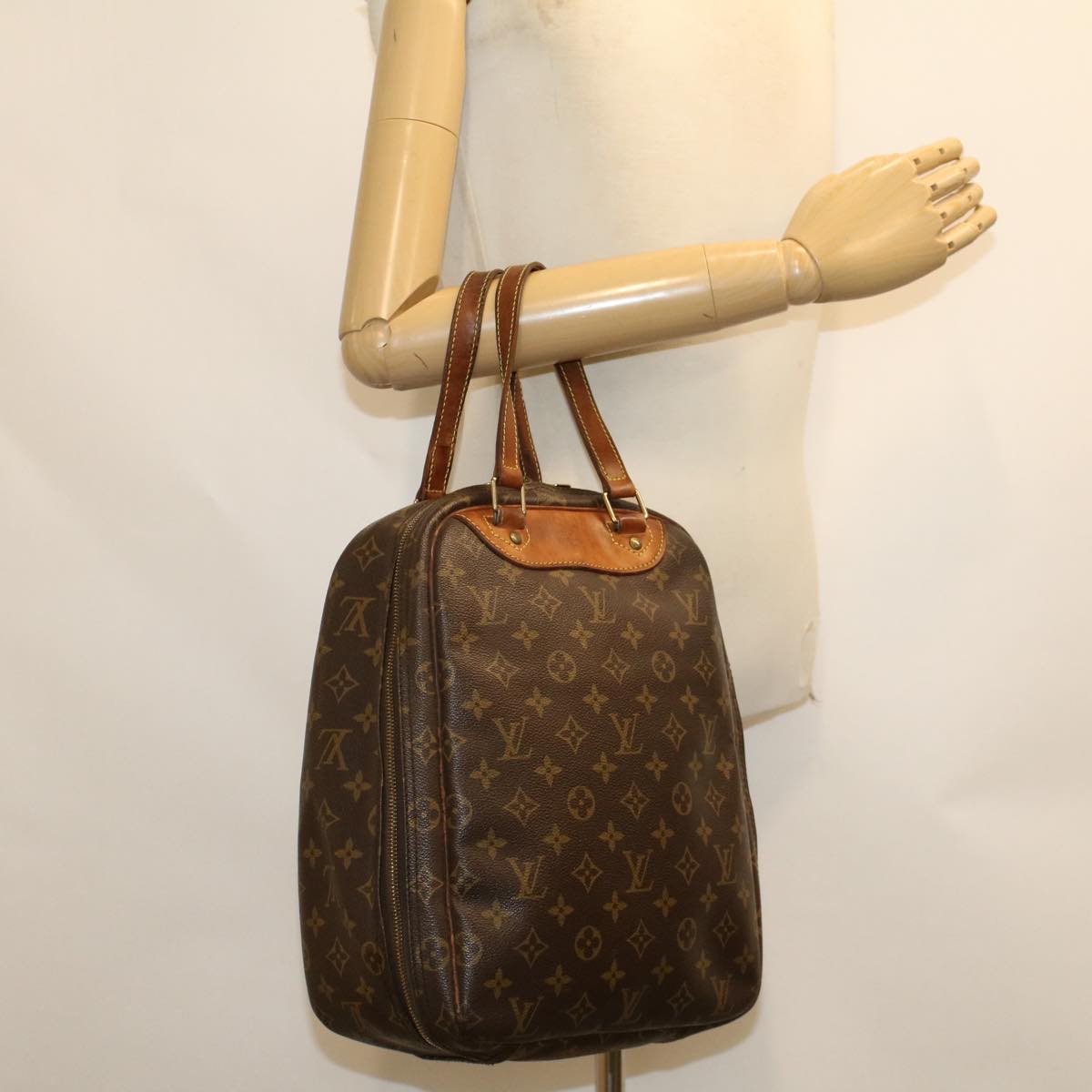 LOUIS VUITTON Monogram Excursion Hand Bag M41450 LV th3745