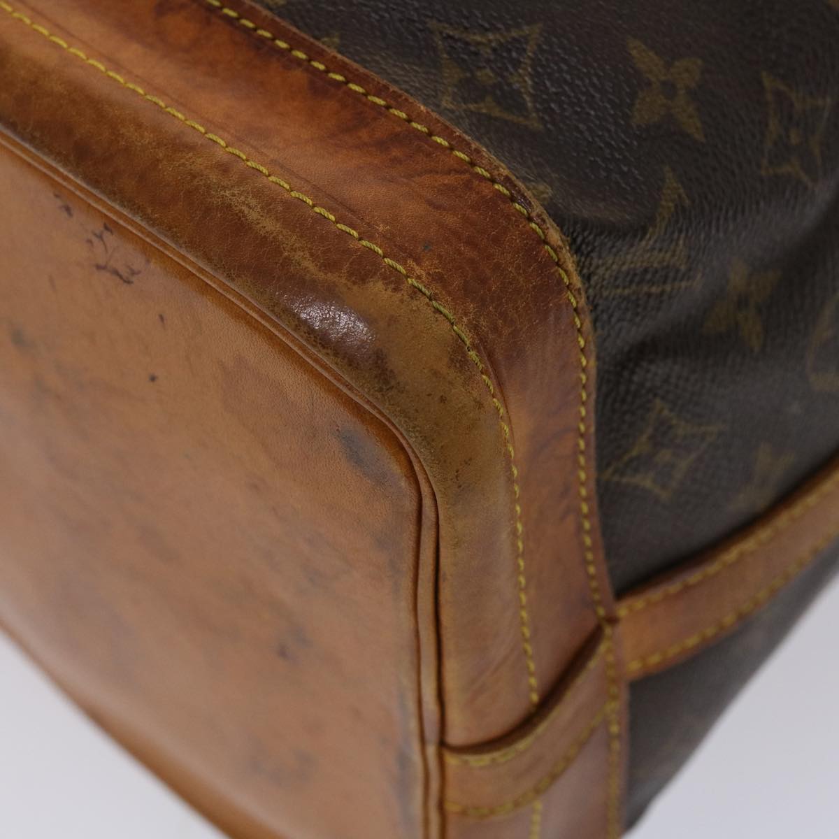 LOUIS VUITTON Monogram Noe Shoulder Bag M42224 LV th3748