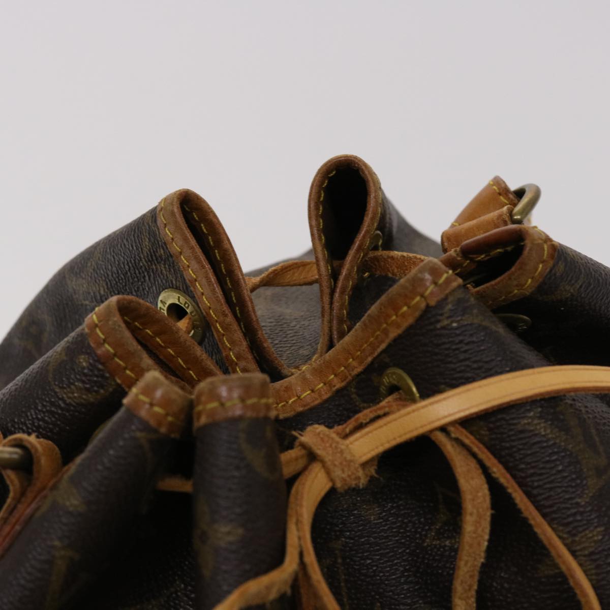 LOUIS VUITTON Monogram Noe Shoulder Bag M42224 LV th3748