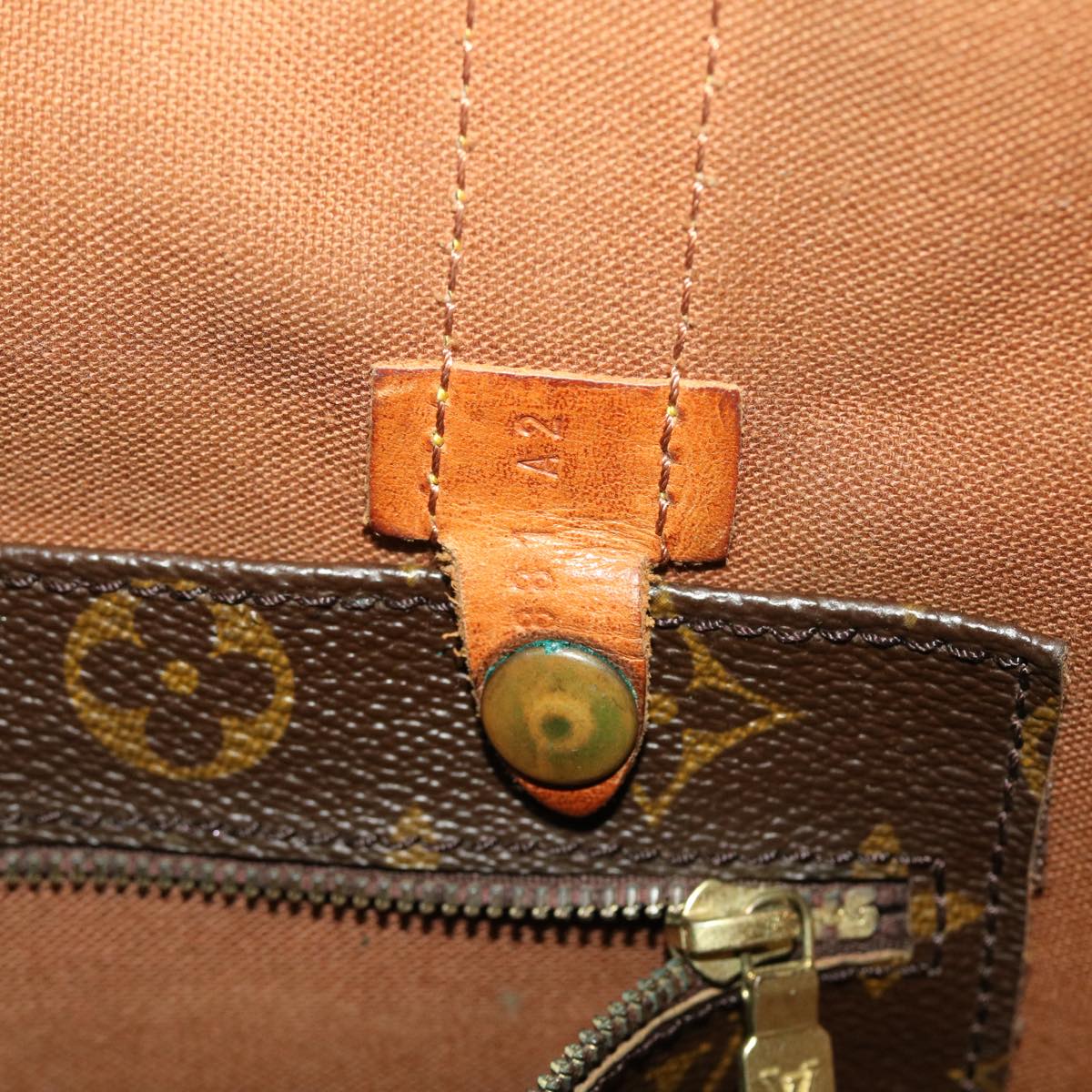 LOUIS VUITTON Monogram Randonnee GM Shoulder Bag M42244 LV th3752
