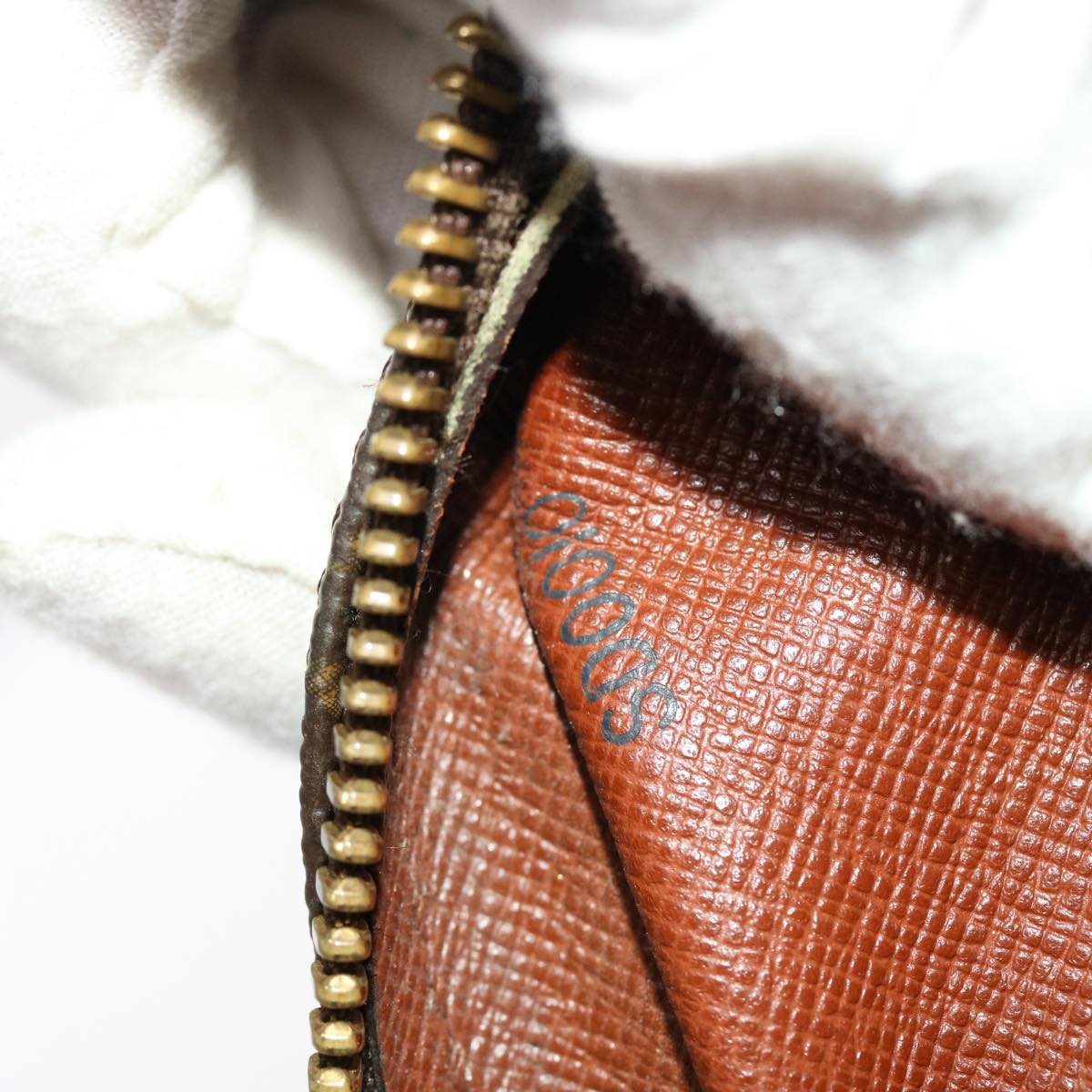 LOUIS VUITTON Monogram Amazon Shoulder Bag M45236 LV th3754