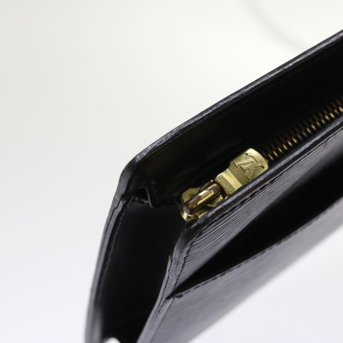 LOUIS VUITTON Epi Pochette Homme Clutch Bag Black M52522 LV th3777