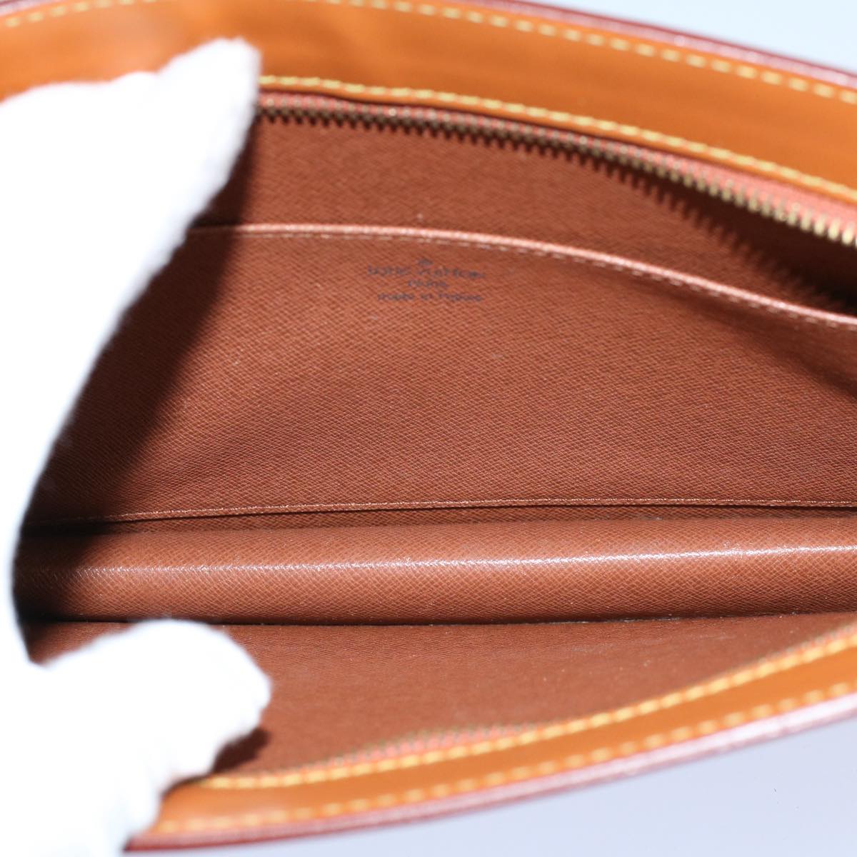 LOUIS VUITTON Epi Pochette Homme Clutch Bag Brown M52528 LV th3989