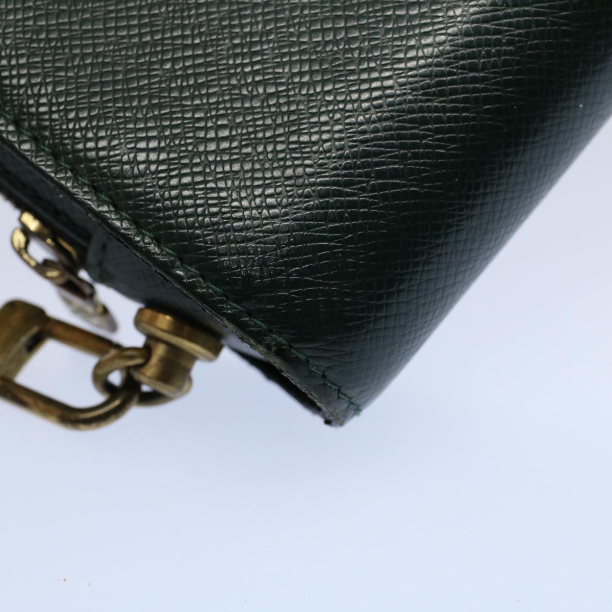 LOUIS VUITTON Taiga Baikal Clutch Bag Epicea M30184 LV th4000