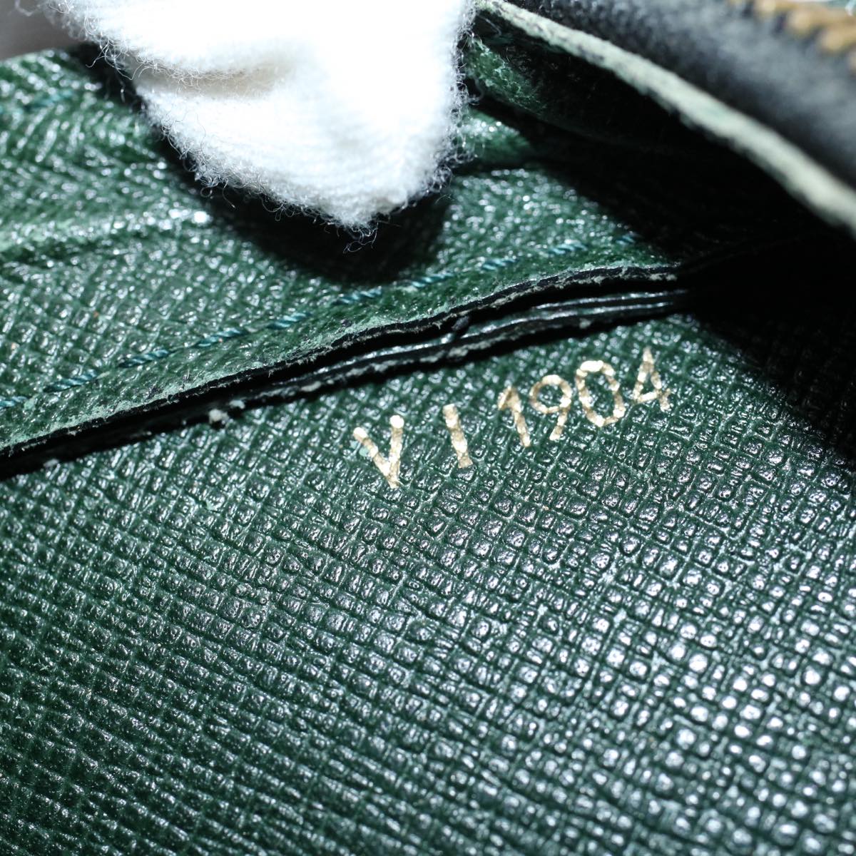 LOUIS VUITTON Taiga Baikal Clutch Bag Epicea M30184 LV th4000