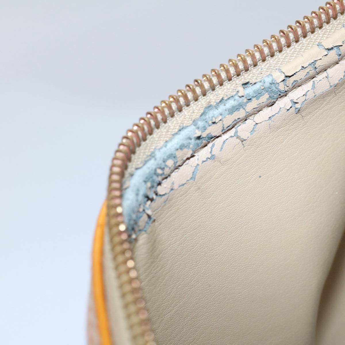 LOUIS VUITTON Monogram Vernis Bedford Hand Bag Beige M91006 LV th4049