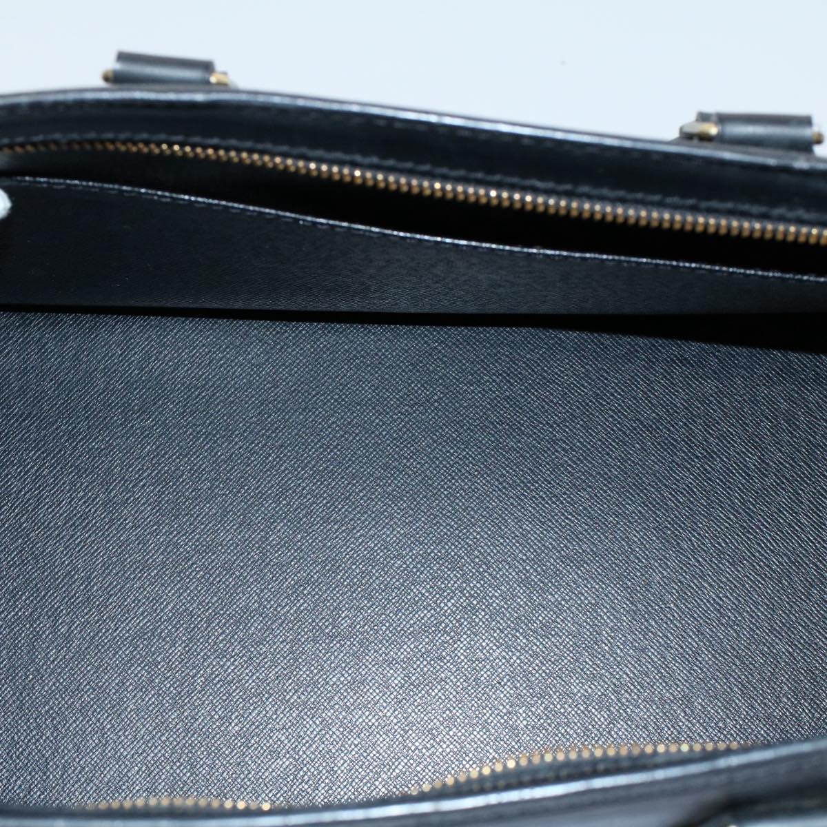 LOUIS VUITTON Epi Sac Triangle Hand Bag Black Noir M52092 LV th4052
