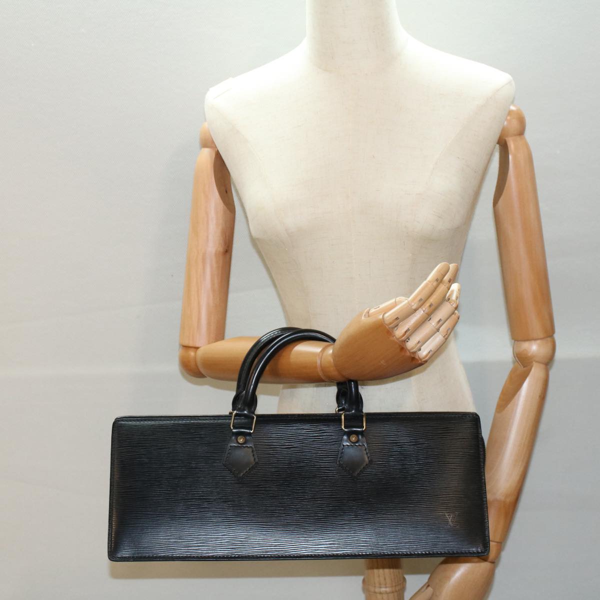 LOUIS VUITTON Epi Sac Triangle Hand Bag Black Noir M52092 LV th4052