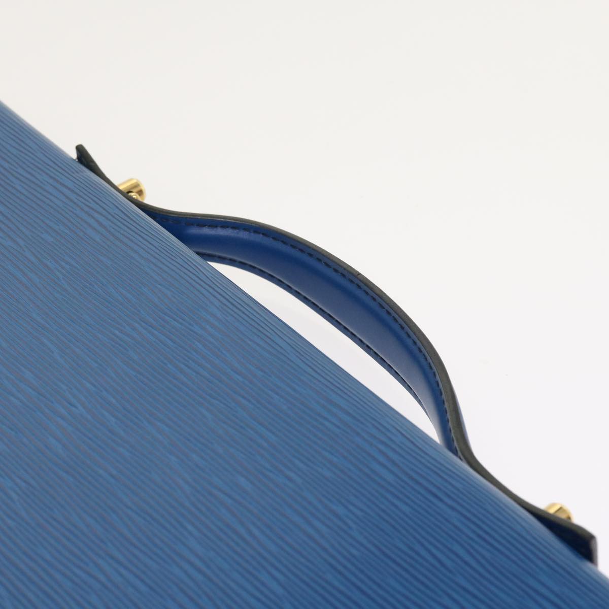 LOUIS VUITTON Epi Porte Documents Bandouliere Bag Toledo Blue LV th4061