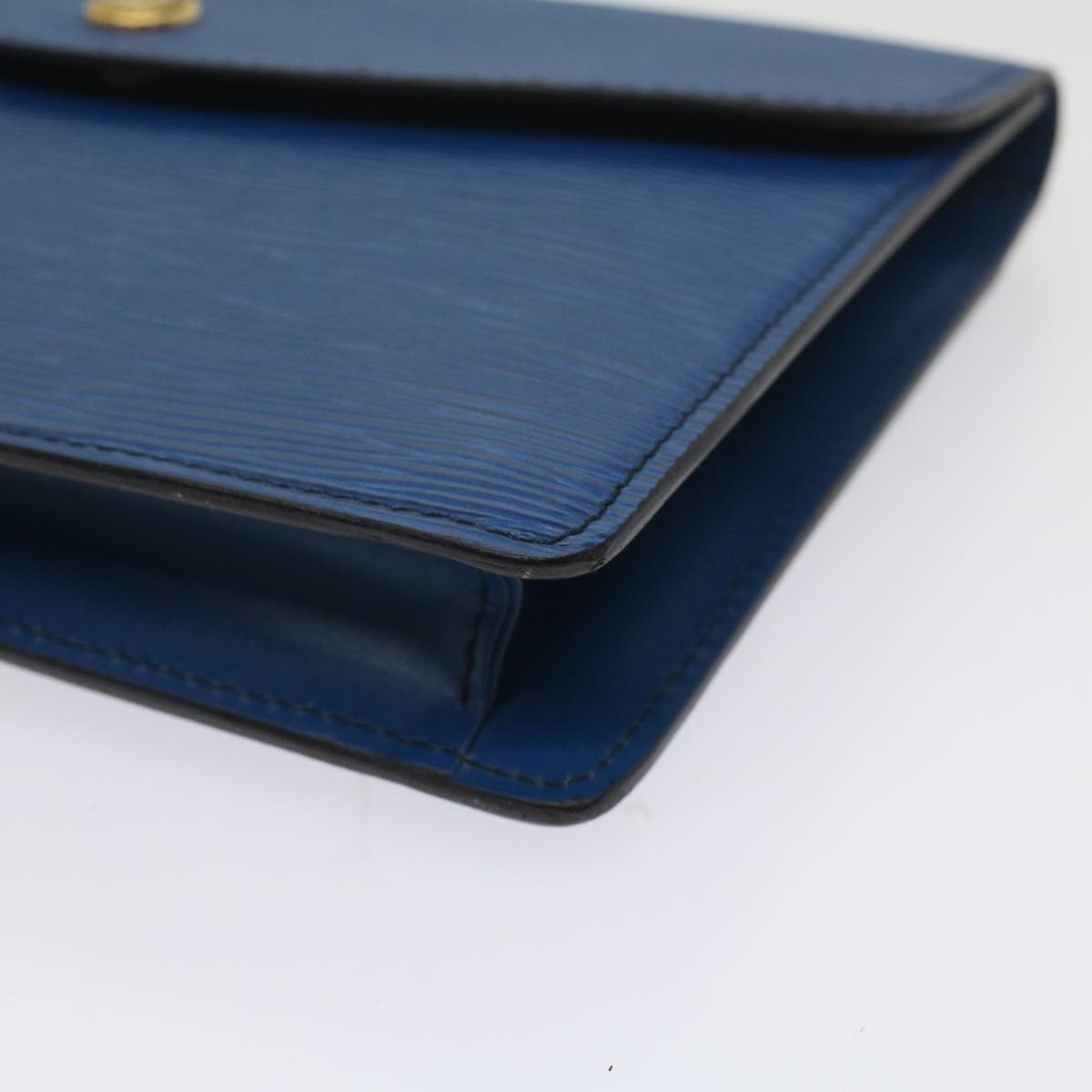 LOUIS VUITTON Epi Montaigne 23 Clutch Bag Blue M52665 LV th4081